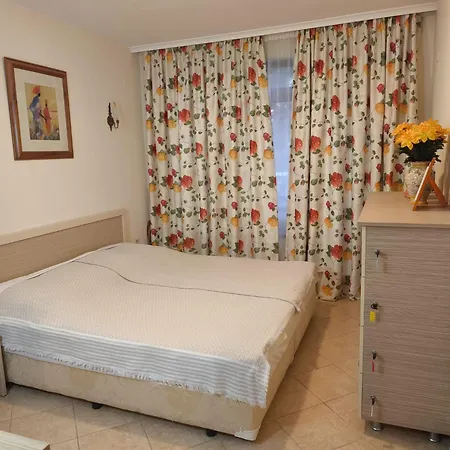 Royal Sun - Vaio - 1br With Balcony * Slantschew brjag
